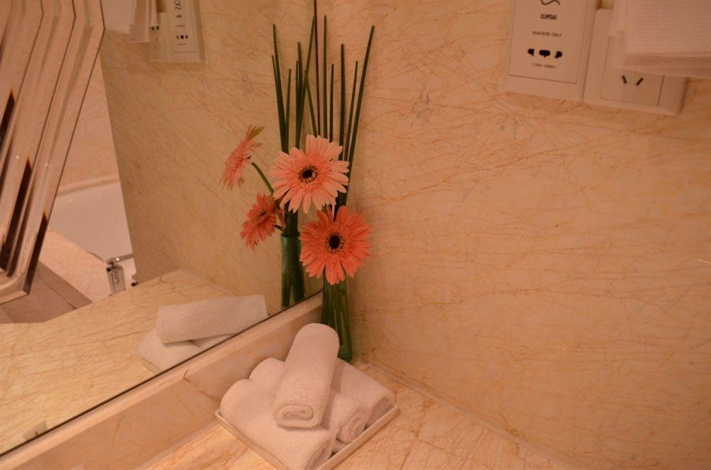 New Century Grand Hotel Beijing Exterior photo