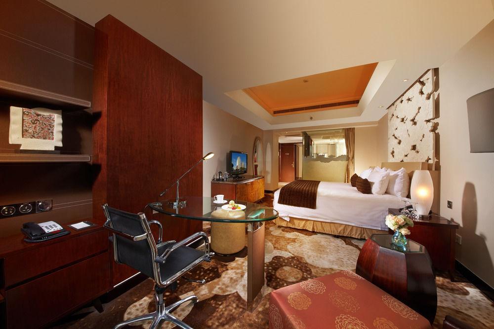 New Century Grand Hotel Beijing Exterior photo