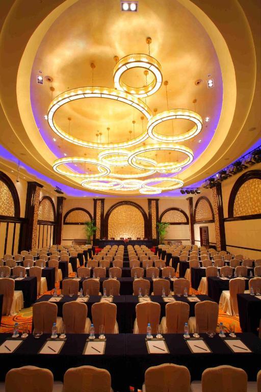 New Century Grand Hotel Beijing Exterior photo