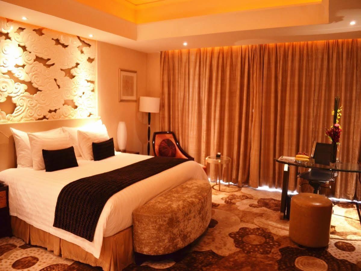 New Century Grand Hotel Beijing Exterior photo